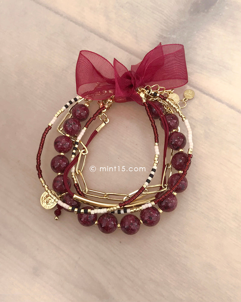 Armbandenset Burgundy Love met strikje