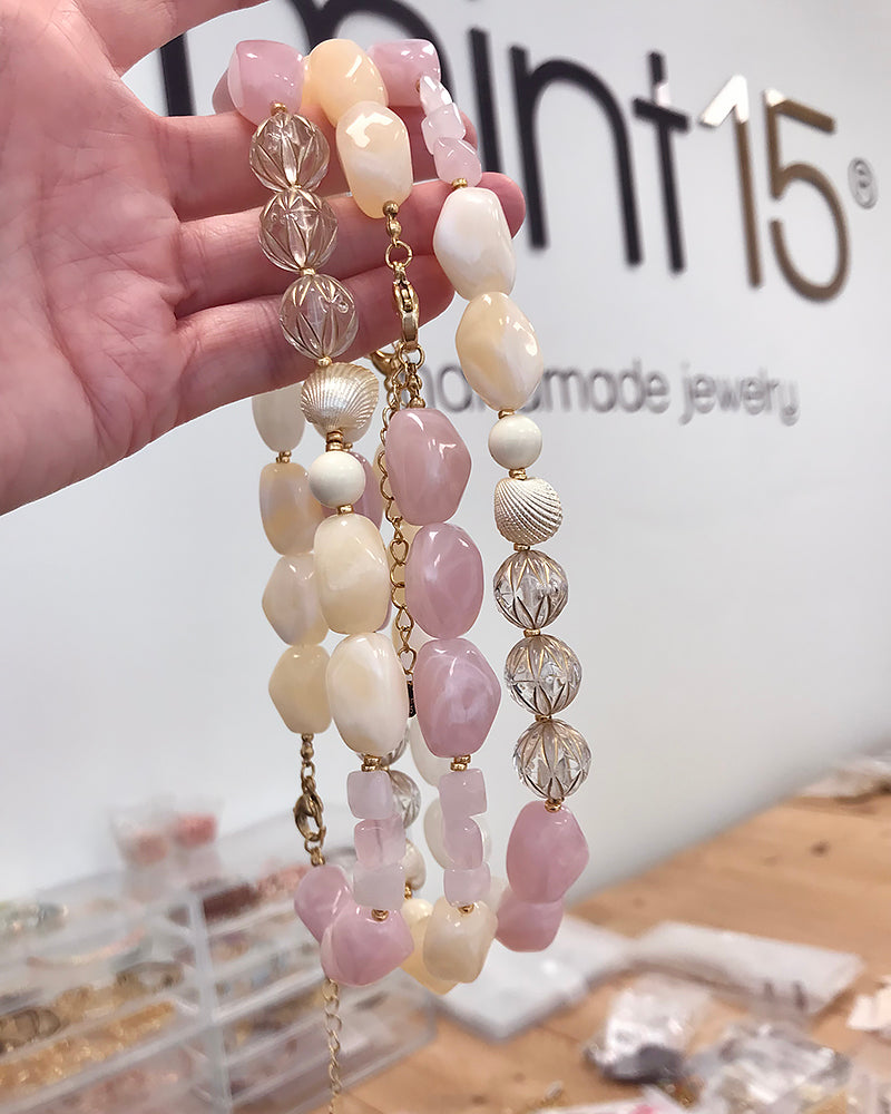 Statement kettingen pastel