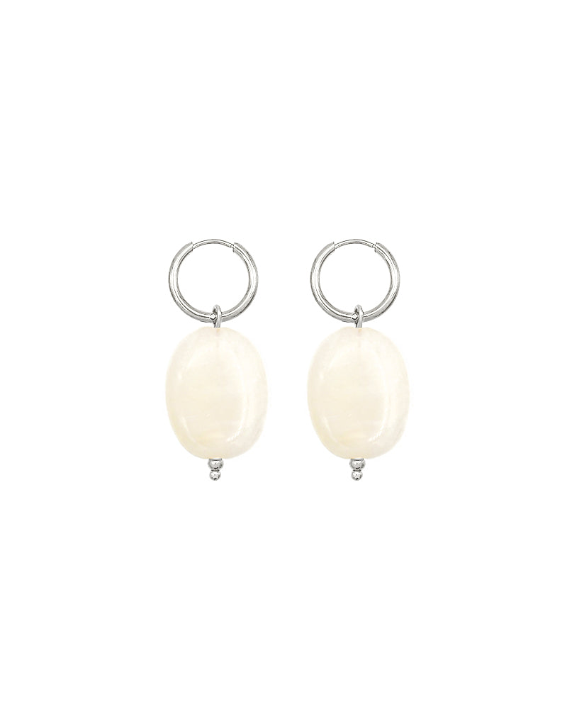 Statement oorbellen kralen - Beige - Zilverkleur