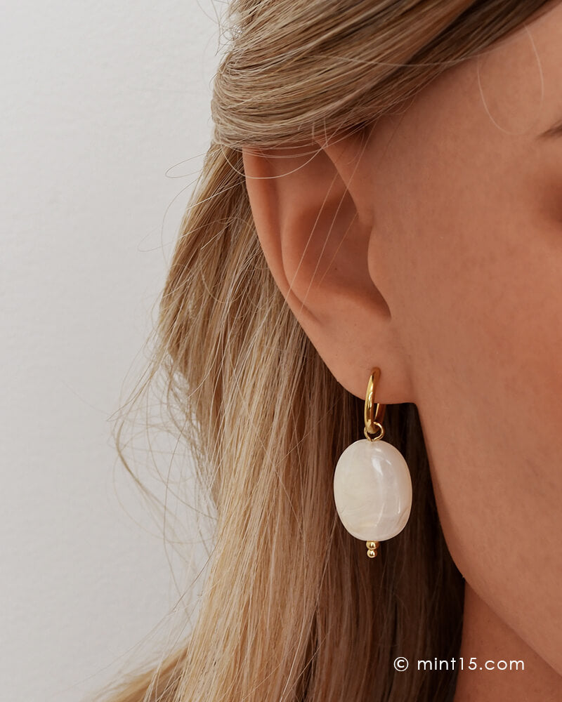 Statement oorbellen kralen - Beige